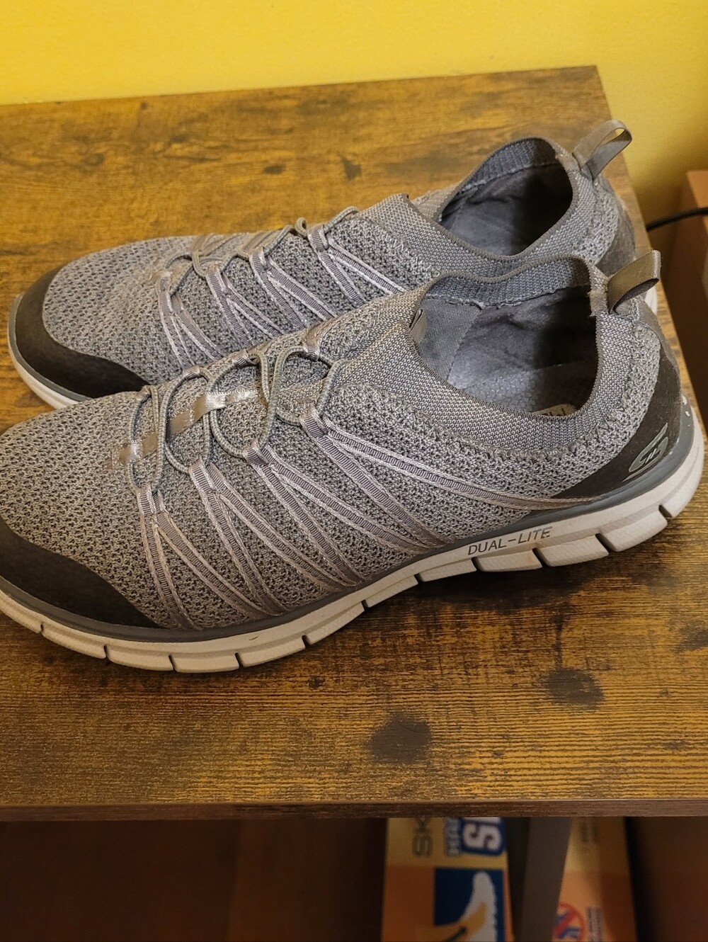Skechers